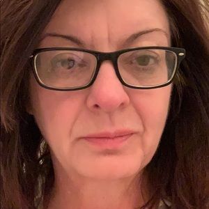 Meet your Posher, Connie